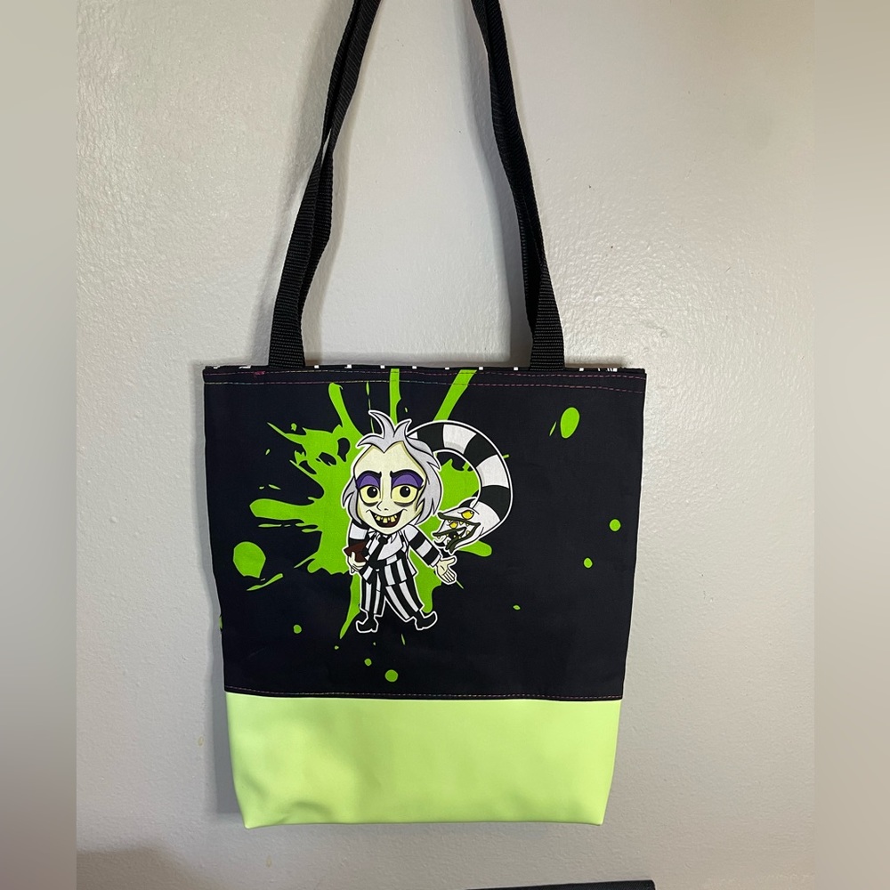 BeetleJuice G Tote bag